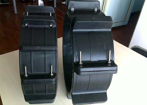 Pipeline Casing Insulators